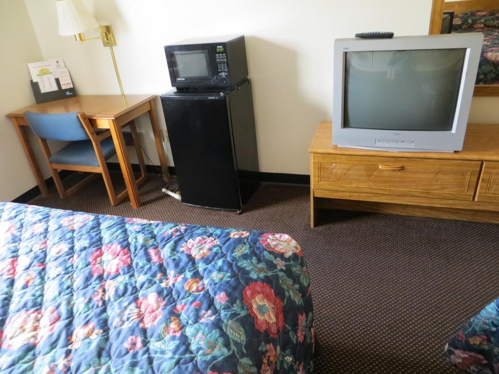 ซูเปอร์ 8 บาย วินด์แฮม ดูควิน Hotel Du Quoin ห้อง รูปภาพ